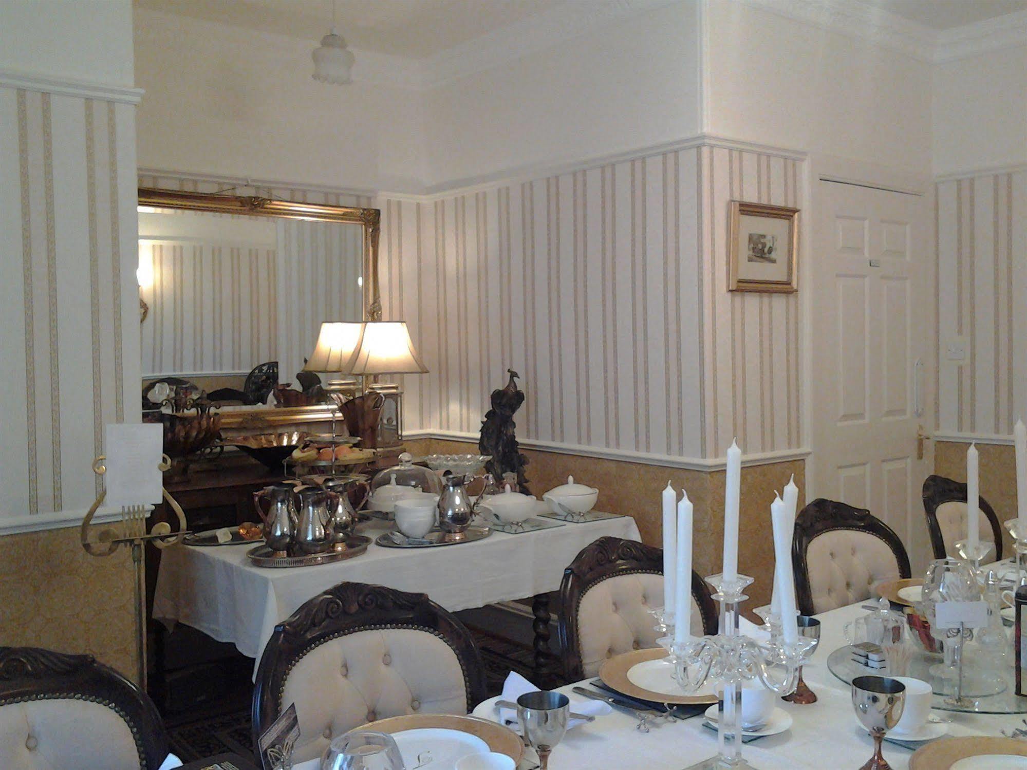 The Old Tramhouse Self Catering Apartments Stirling Exteriör bild